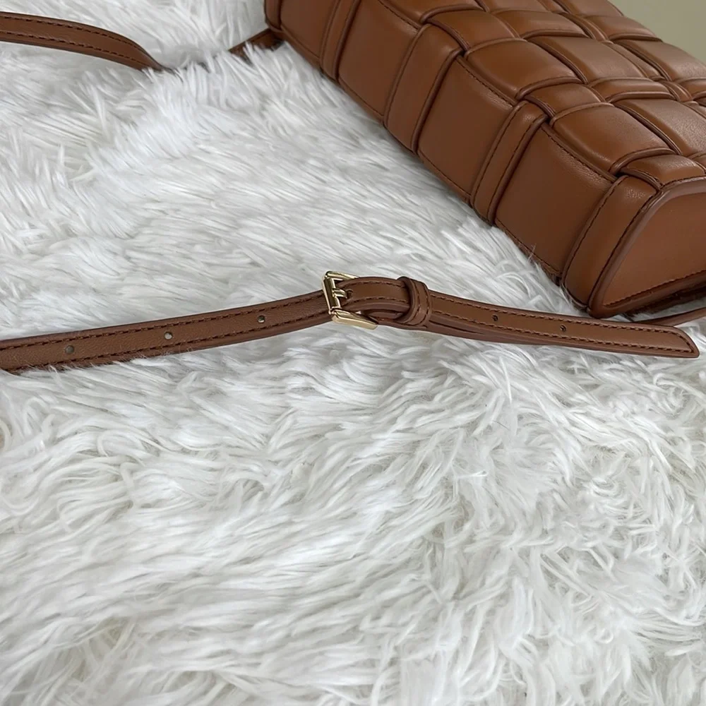 MICHAEL KORS ~ Ivy Large Clutch Crossbody Luggage ~ Vegan Faux Leather ~ NWT! - Picture 7 of 12